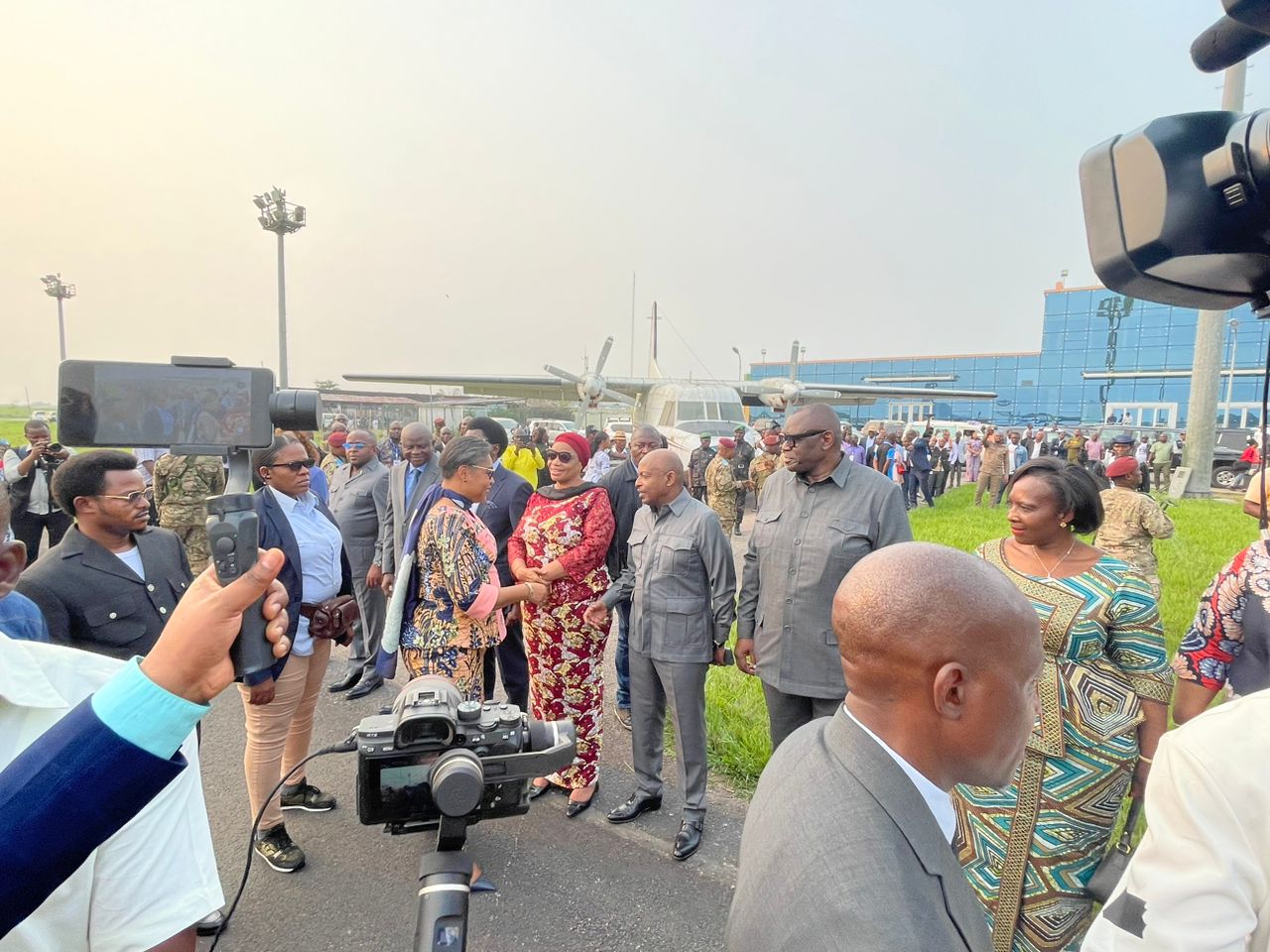 Kisangani accueille la Première Ministre Judith Suminwa pour la commémoration du Genocost